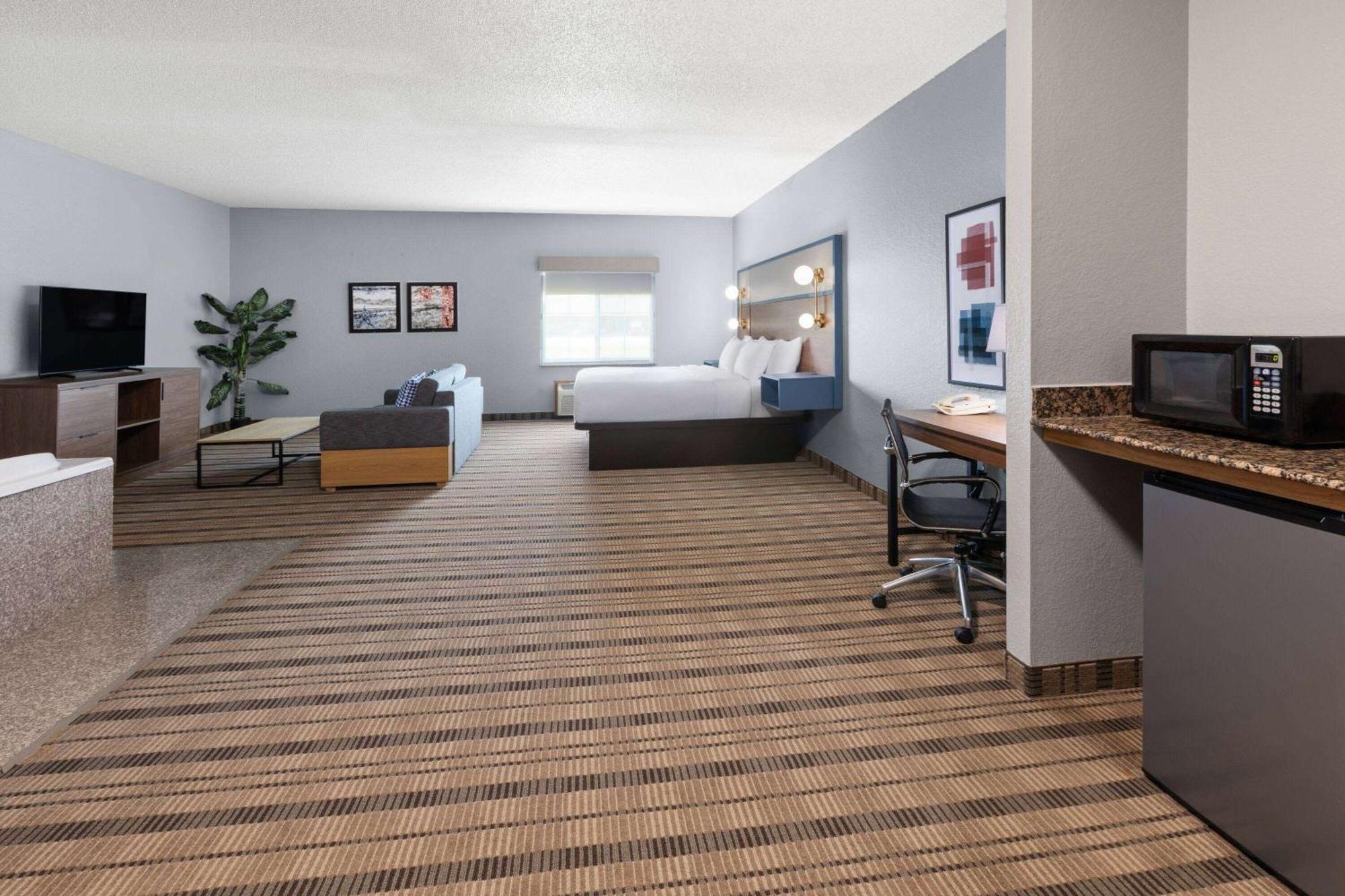 Pioneer Inn & Suites Grinnell Eksteriør billede