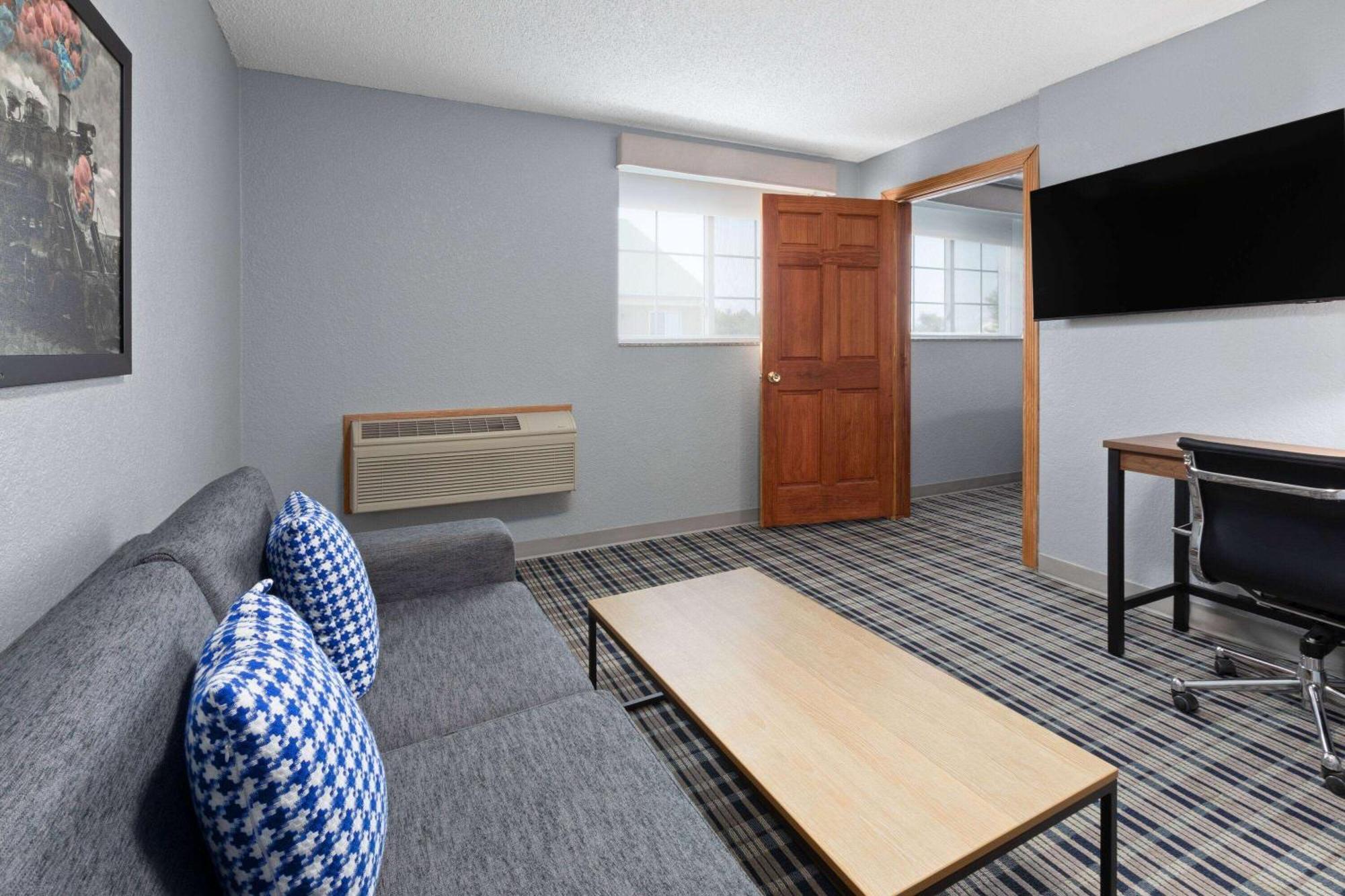 Pioneer Inn & Suites Grinnell Eksteriør billede